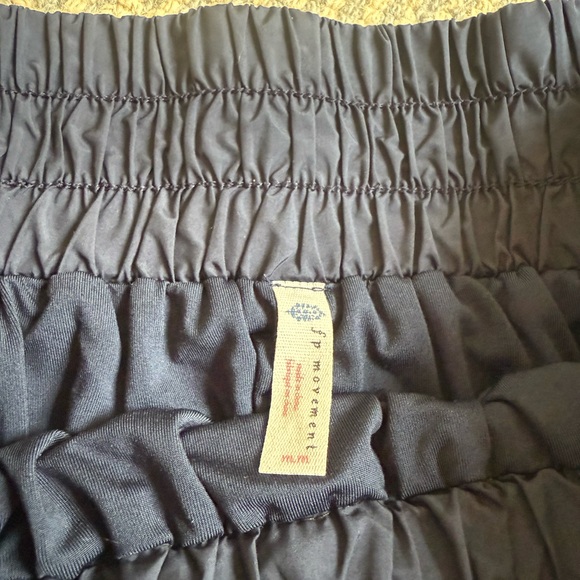 Navy Ruffled shorts - Picture 2 of 2